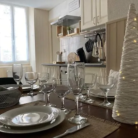 Le 38 Authentique&chaleureux Appartement *